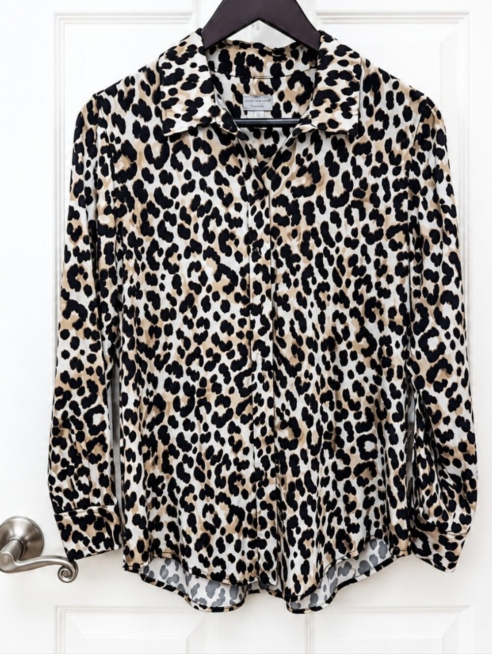 Chicos Leopard Print 100% Modal Button Down Blouse Sz 0 (Sm)